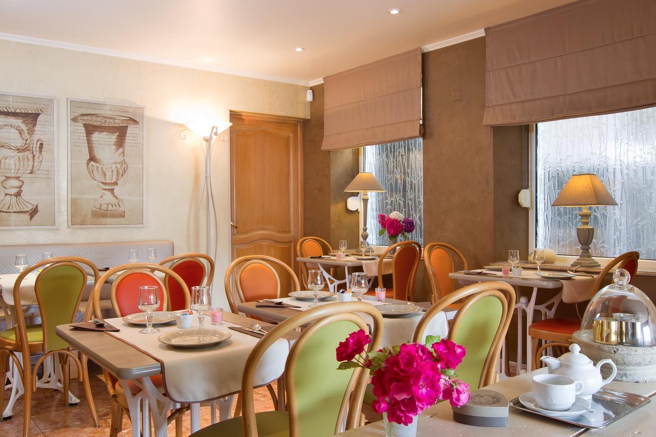 Hotel Le Roosevelt Givet Exteriér fotografie